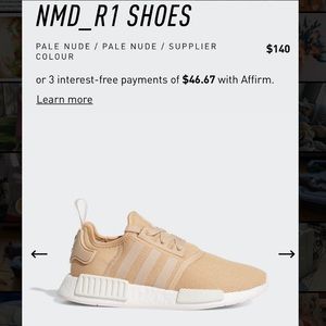 🖤 adidas NMD R1 women’s running shoe